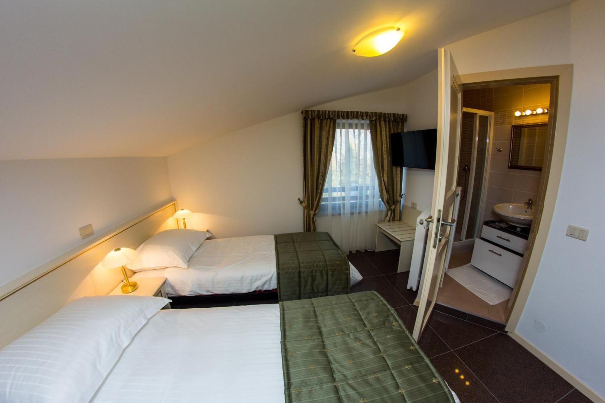 Guest House Sterk Nova Gorica Exteriör bild